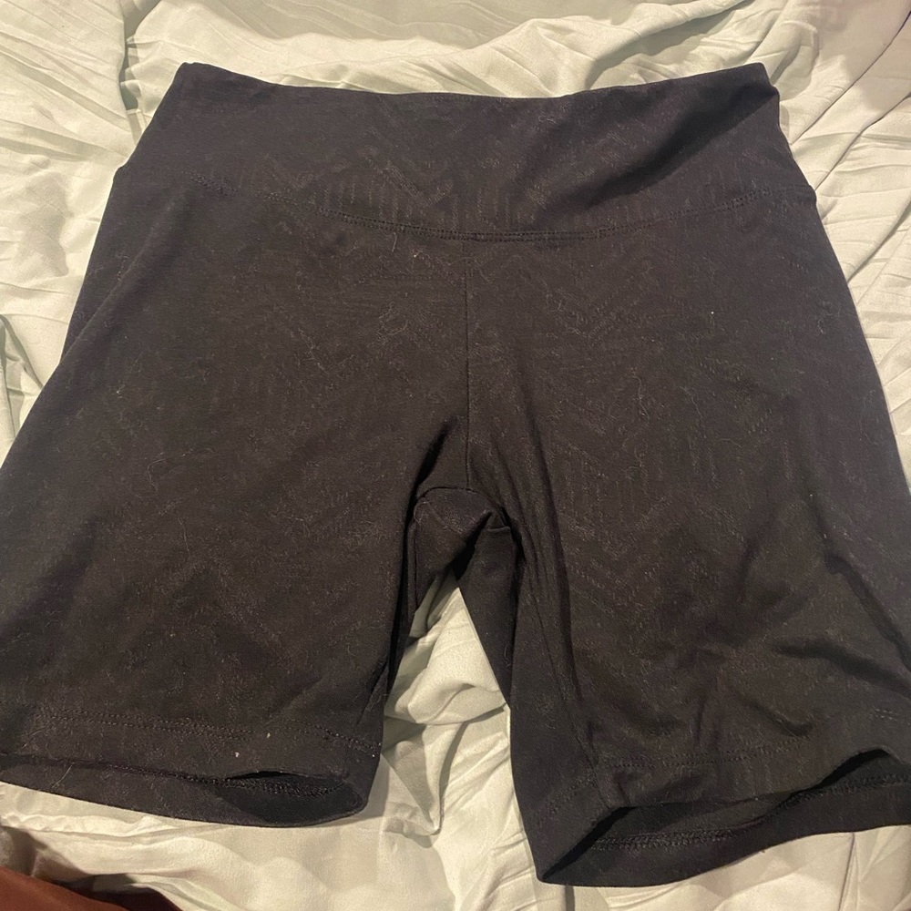 black biker shorts size small